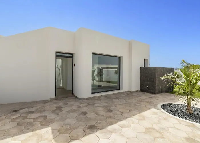 Villa Marella By *